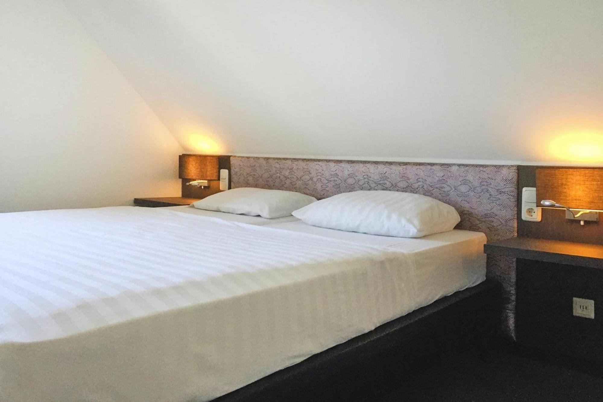 Holiday Resort Van Der Valk, Linstow Dobbin-Linstow Bagian luar foto